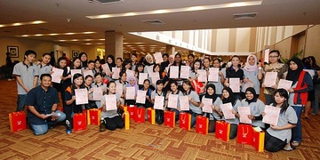 The “Women Illumminating the World” blood donation campaign